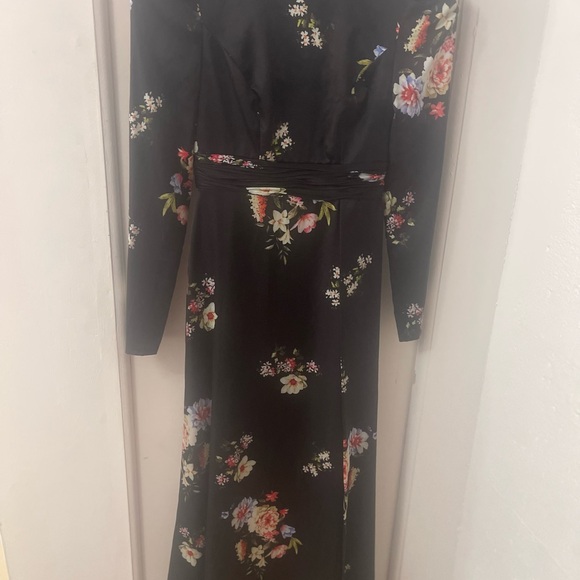 Ieena Mac Duggal Floral Black Maxi Dress - sz 0 - READ - Picture 4 of 10